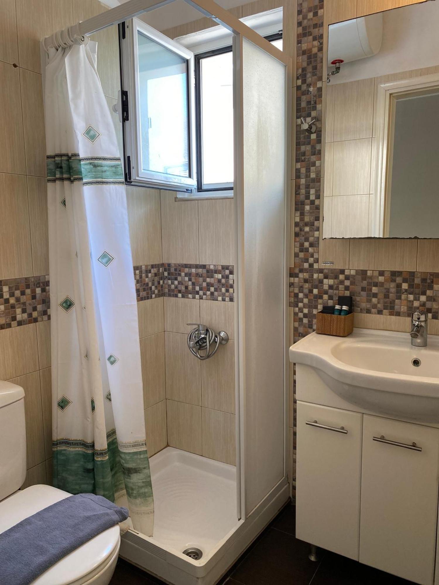 Bright And Cozy Apartment Near The City Center Zakintos Dış mekan fotoğraf